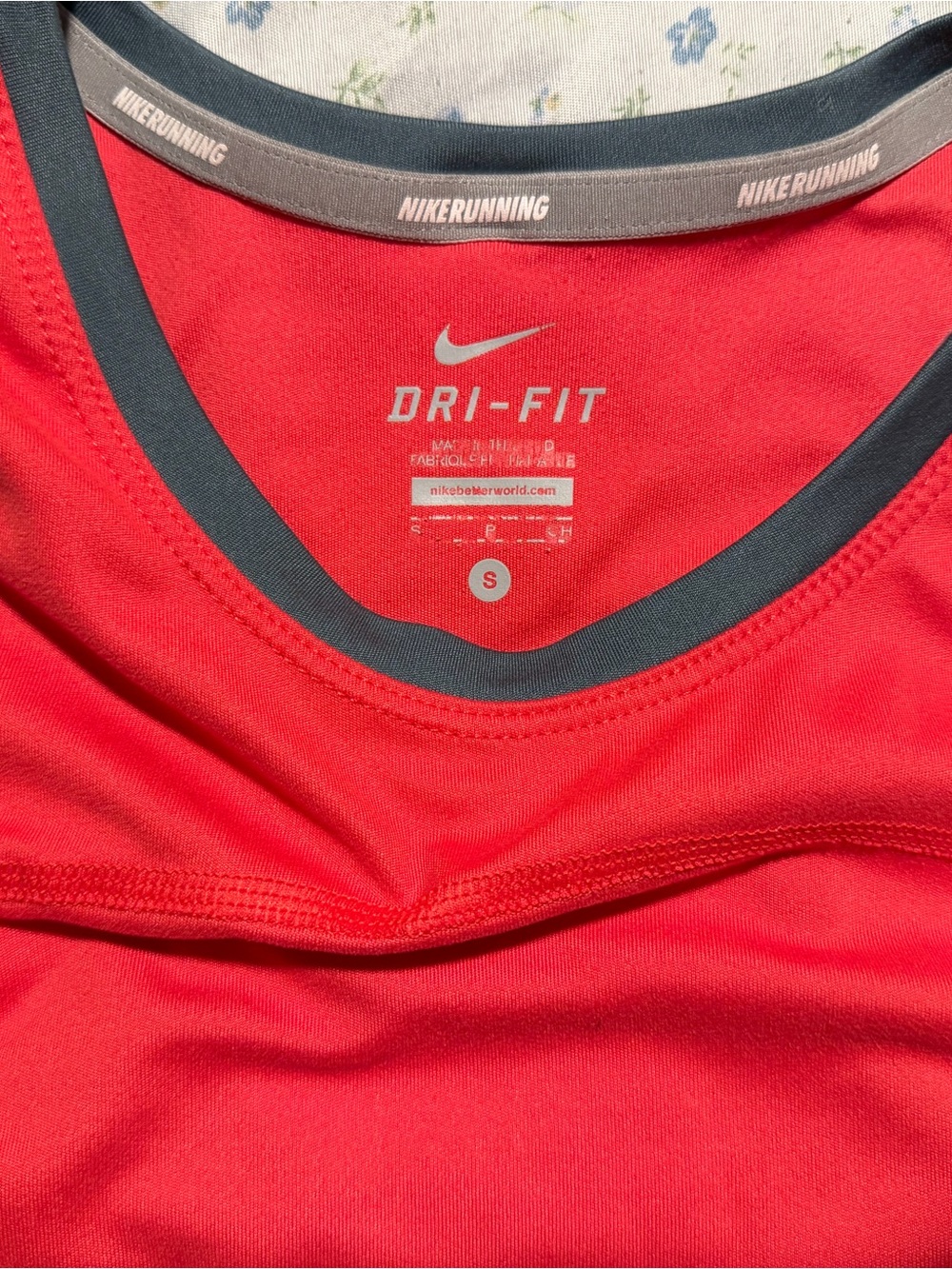 Nike red/gray tank top - Picture 5 of 6